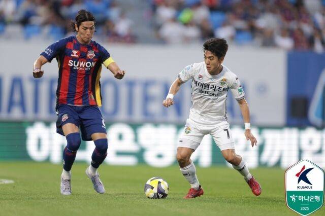 김대원 '극장골'→상의 탈의→경고 누적 퇴장...강원, 수원FC 2-1로 꺾고 2연승 질주! [MD현장]