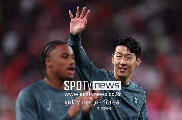 ‘고생했어’ ‘굿바이’ 손흥민, EPL 최종전 끝나고 라커룸에 작별인사…‘英 토트넘 전문매체’ 확인 “관계자들은 토트넘과 작별 확신”