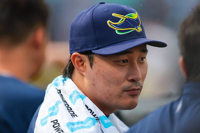 미국 진출? 송성문의 생각 바꾼 김하성의 한 마디 “돈 주고도 못 살 경험 아니냐”