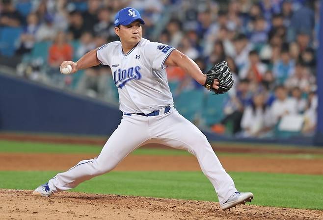 삼성 라이온즈 ‘끝판대장’ 오승환…KBO리그 최고령 승리와 홀드 기록 앞둬