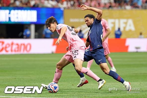 ‘이강인 대 메시 전격성사’ 천하의 메시도 전반 4실점에 속수무책, PSG 4-0 대승…클럽월드컵 8강행