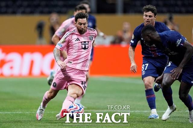 [클럽 월드컵] 이강인, 메시와 21분 '맞대결'... PSG, 마이애미 4-0 대파