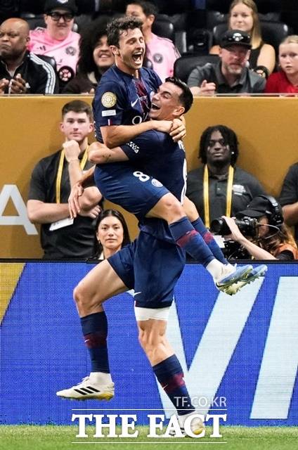 [클럽 월드컵] 이강인, 메시와 21분 '맞대결'... PSG, 마이애미 4-0 대파