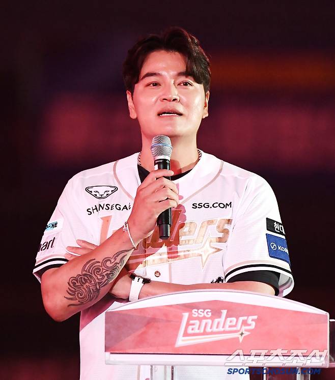 추신수 이후 최고의 재능! '이대호 극찬' 1m94 괴물 고교생