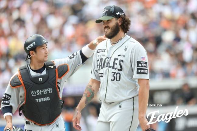 '한화=KS 100%' 확률 잡았다! 폰세 개막 후 11연승→역대 KBO 4차례 모두 진출