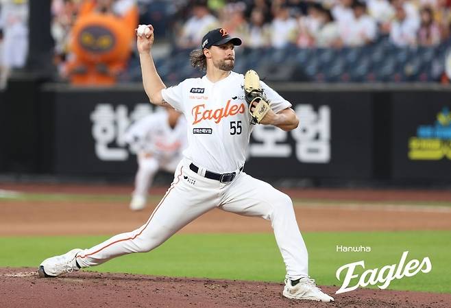 ‘33년 만에 1위, 지켜야 한다’ 한화, 반환점까지 9경기 ‘운명의 레이스’ 돌입 [SS시선집중]