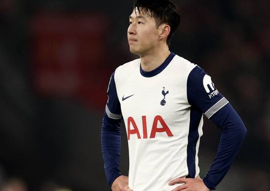 韓 축구, 충격과 비통의 소식…'손흥민 방 빼?' 토트넘, 차기 캡틴까지 확정→