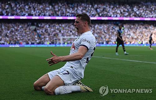 韓 축구, 충격과 비통의 소식…'손흥민 방 빼?' 토트넘, 차기 캡틴까지 확정→