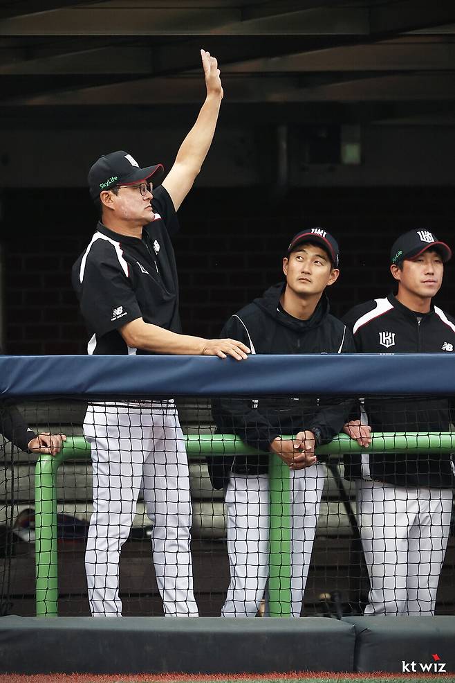 “이종범이 도망쳤다” 원색 비난에 당황한 이종범 해명 총력전… “최강야구 살리면 한국야구 붐”