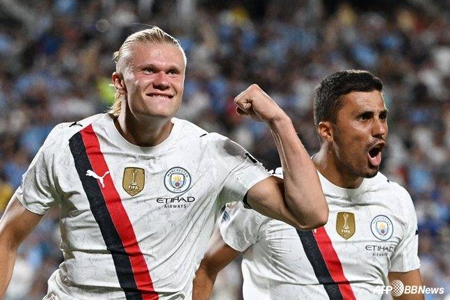 '충격' EPL 4연속 챔피언 맨시티, 사우디 알 힐랄에 패배! 클럽월드컵 16강 탈락... 4실점 와르르→'역대급 대이변'