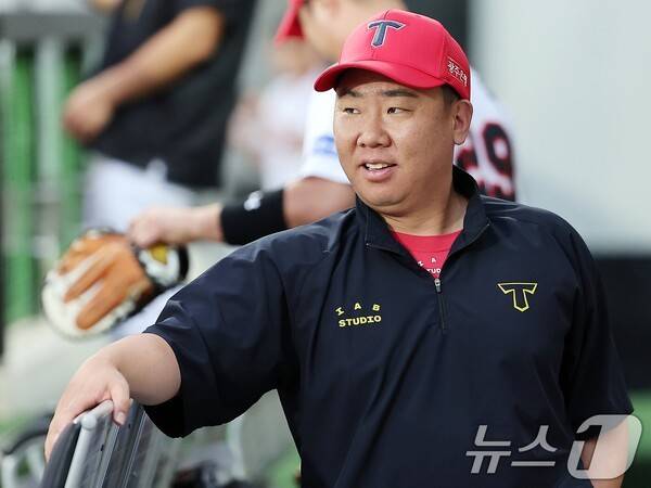 이빨 빠진 호랑이가 아니었다...'한화 제치고 1위' KIA 상승세 이끈 '초강력 임플란트 야구'