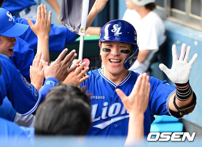 “너 연봉 얼마냐, 3000? 이미 밥값 다했어” 강민호 또 FA 잡아야겠네, 레전드 조언에 아기사자들 무럭무럭 자란다