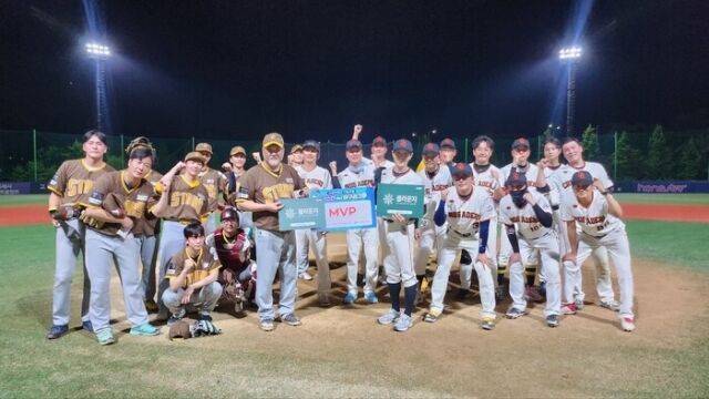 '한화 시구 주인공' 정성일, 5이닝 9K 완투→공동 MVP 선정...P.O.M은 청춘야구단 제압하고 최하위 탈출
