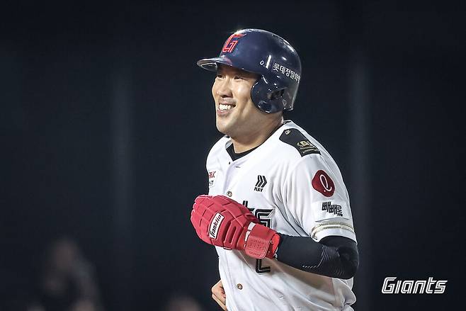 '롯데에 온 괴물투수 158km 찍었다' 감보아 벌써 6승, 2위 LG 1경기차 추격…전준우 결승포 [사직 게임노트]