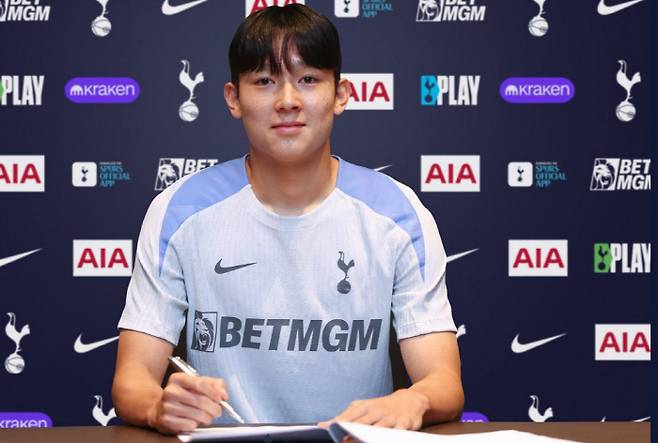 'GOOD BYE' 양민혁 정말 고마웠어! QPR 마지막 인사…토트넘 잔류냐 임대냐→치열한 주전 경쟁 시작