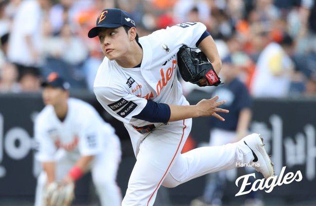 누가 문동주 의심했나, 불면의 밤 끝내고 2G 연속 호투…한화 무득점 패배 속 위안거리였다