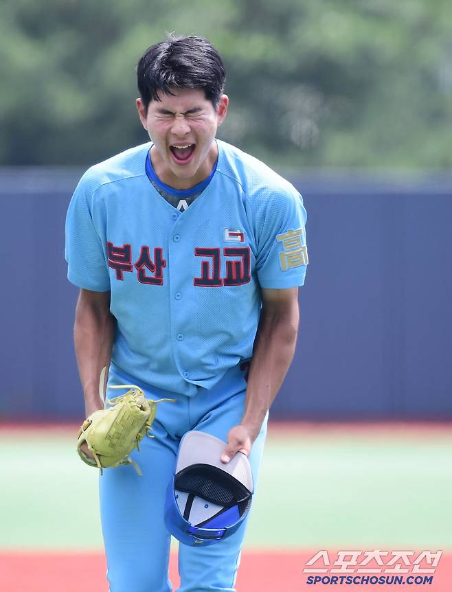'ML 스카우트 앞에서 무력 시위' 한국의 오타니가 될 괴물 유망주의 등장