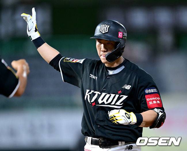 잇몸야구로 전반기 5위 확정 실화냐…마법으로 V2 발판 마련, 500승 감독 약속 “후반기 더 좋은 경기 보여드릴 것”