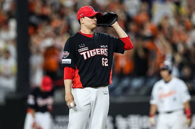 KIA 정규시즌 2연패 가능성 이렇게 끝났나… 치명적인 스윕패, 총력전 구호 무색했던 어설픈 3연전