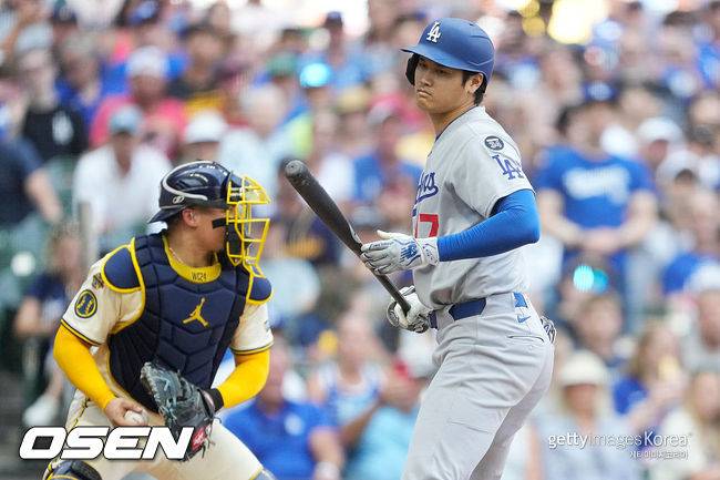 '1-4-1-1-1-2' 무슨 축구팀도 아니고…류현진 시절 이후 처음이다, 다저스 베테랑 분노