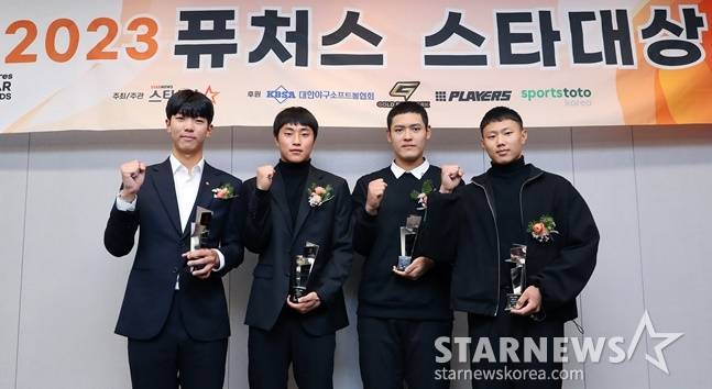 150㎞ 못 던지고 말랐으면 어때! ML도 탐냈던 한화 1R 스플리터, 7년 만에 호랑이 낚았다