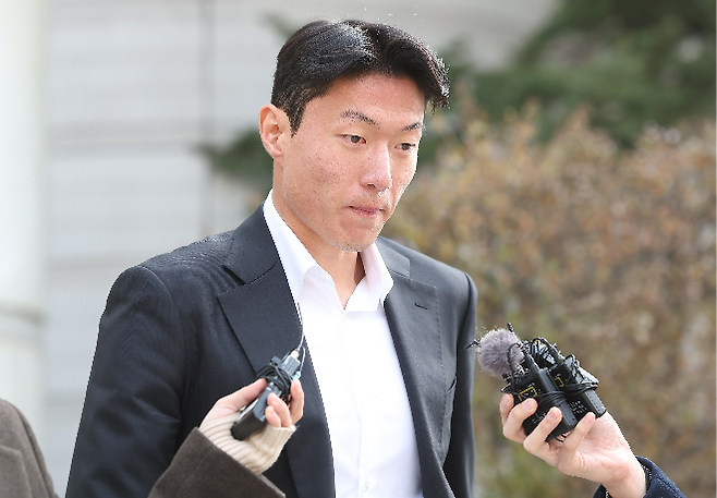[오피셜] ‘불법 촬영 1심 유죄’ 황의조, 튀르키예 알란야스포르와 2년 재계약 확정···‘소속팀 프리시즌 일찌감치 합류’