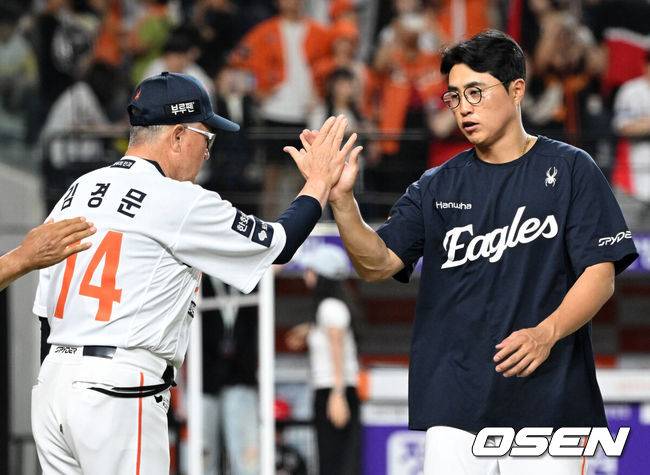 이래서 '990승' 명장이구나, 아무리 외국인 투수들이 좋아도…한화 1위는 '김경문 매직' 맞다