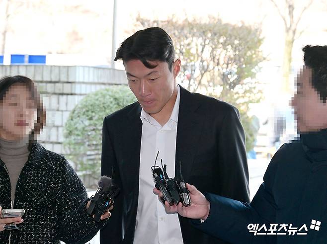 [오피셜] '법정 구속 면한' 황의조, 2년 재계약 '해외서 버젓이 활동'→알라니아스포르와 동행 계속…2026 월드컵 앞두고 유럽 잔류