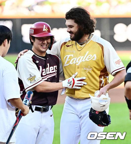 '채이 아빠 날았다' 박동원 홈런+3안타, 나눔 올스타 4년 연속 승리…최정 투수 변신→최고 121km [올스타전 리뷰]