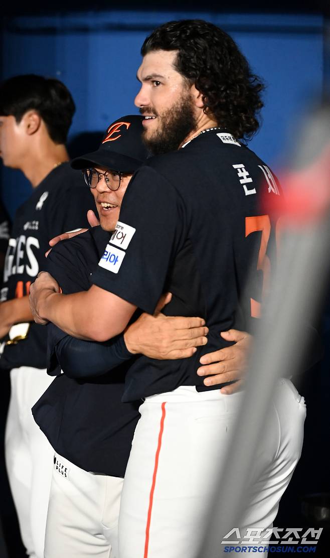 '56%' 압도적 1위, 한화 이래서 무섭구나…고액 FA들 부진해도 티도 안 나네