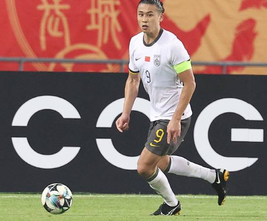 '벼랑 끝' 中 축구 초비상! '55년 만의 패배' 홍콩전 앞두고 벌벌 떤다…