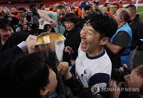 손흥민 EPL 1위 대기록 끝내…토트넘 거취 윤곽, 드디어 드러난다→프리시즌 첫 경기 기자회견서 '공식 입장'