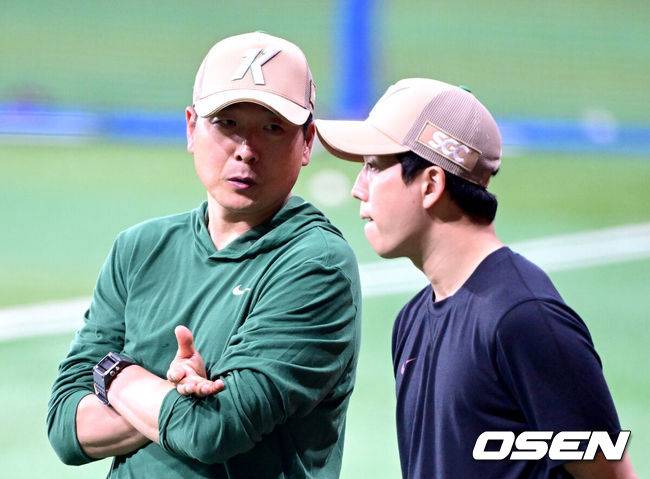 ‘이럴 수가’ 창단 유일 KS 승리 감독인데, 왜 키움은 홍원기 감독을 경질했나