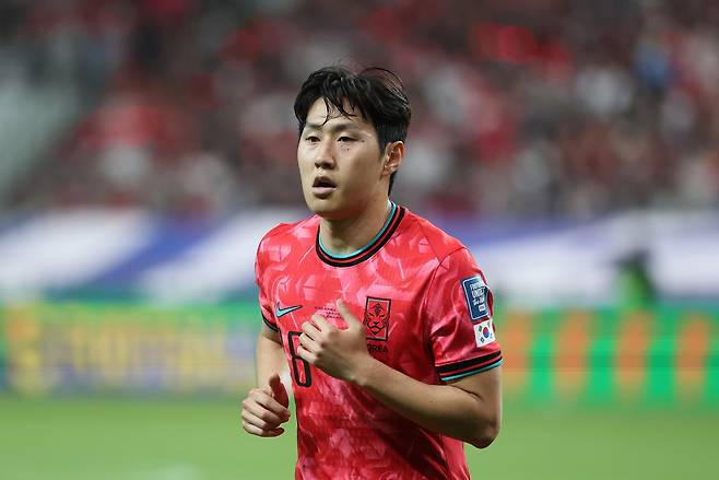 이강인 ‘잔류 불가능’ 판정→맨체스터 유나이티드 러브콜…韓 선수, 박지성 이후 13년 만에 올드 트래퍼드 잔디 밟나