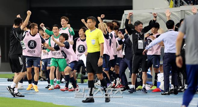 홍명보호, 역사에 남을 ‘대굴욕’ 경신…한일전 최초 3연패라니 [IS 용인]