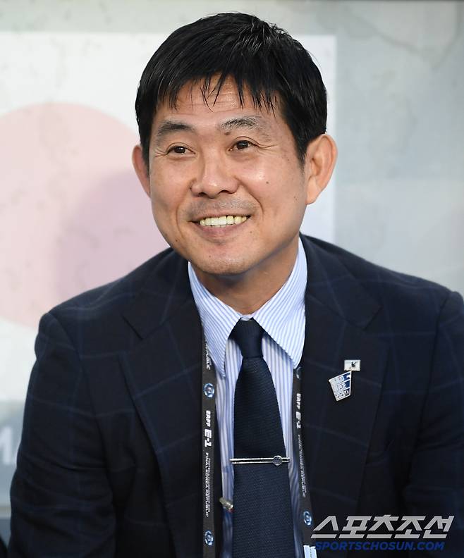 [한일전 현장인터뷰]'韓 협력 간절' 日 모리야스 감독