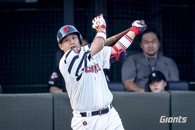 후반기 더 강해지는 '80억 포수'... '3위' 롯데 질주 선봉장 될까