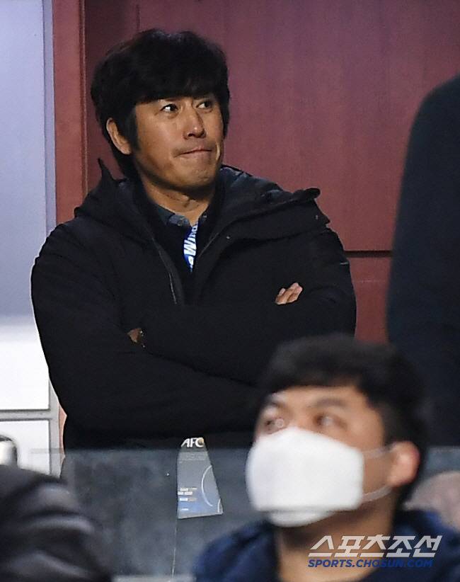 서정원 감독 기자회견 분노, 팔다리 자른 中 청두 향해