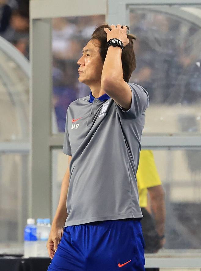 韓 축구 역대급 굴욕…