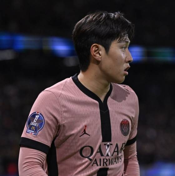 '반전' 이강인, PSG 남는다