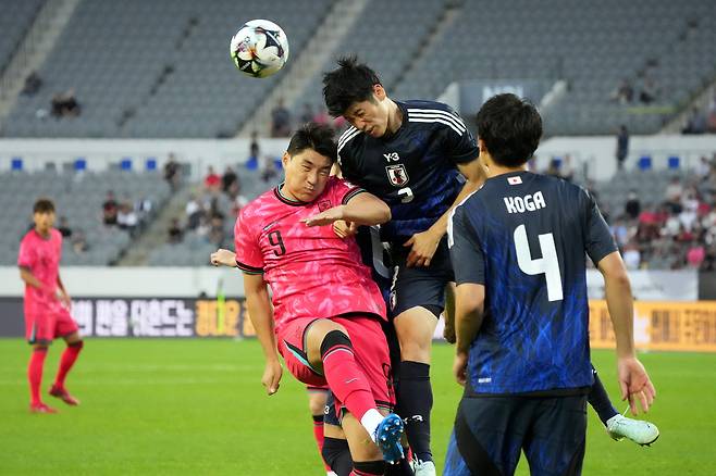 ‘동아시아 최강’ 日 팬들이 본 韓 축구 문제…“홍명보 감독 때문이 아니야, 선수층과 협회 차이”