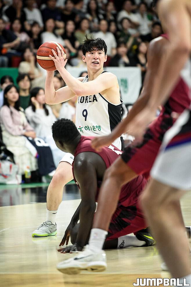 ‘이현중·여준석 또 날았다!’ 한국, 굿윈·해리스 결장한 카타르에 19점 차 완승