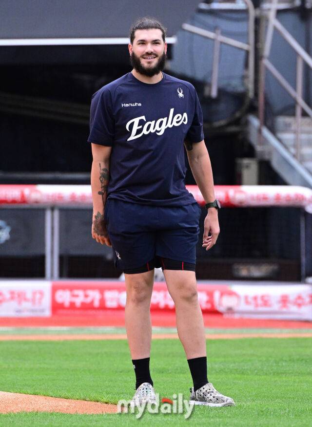 “폰세 나오면 타석에 서보고 싶다” 호부지 즐거운 상상…KBO 337홈런타자는 NO.1 에이스를 이렇게 상대한다[MD광주]