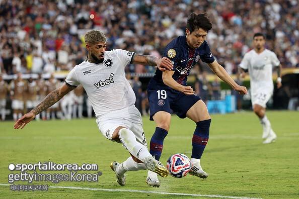 韓 축구 악재 터졌다! '방출 명단' 이강인, 페네르바흐체행 진전…