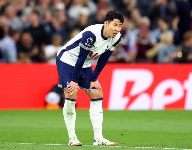 ‘韓 축구 눈물바다’ 손흥민, 토트넘 떠날 가능성 더 커졌다…냉정한 프랑크 감독 “주장직 유지 미결정, 어떤 확신도 주지 않았다”