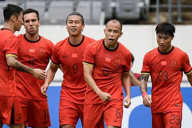 中 축구 대충격! 대표팀 공중분해 '이럴 수가'…월드컵 탈락→9월 국대 훈련 포기 고려