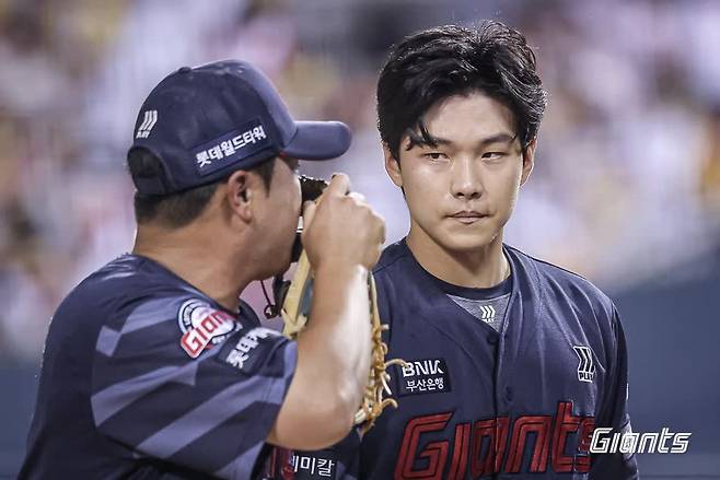 롯데 '괴물 좌완', LG 방망이 불태웠다…ERA 1.21까지 뚝→