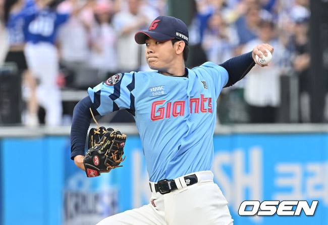 ‘미쳤다’ ERA 13.50→1.21…어떻게 ‘언터처블’ 155km 파이어볼러로 변신했을까