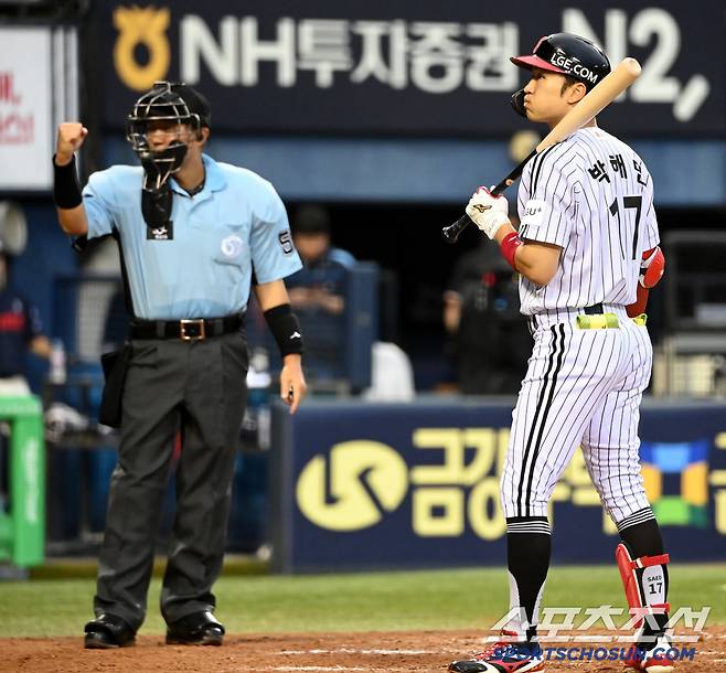 한화는 멀어져가는데... 후반기 2경기 득점권 12타수 무안타 실화냐. 선발 QS해도 이길 수 없었던 LG[잠실 포커스]