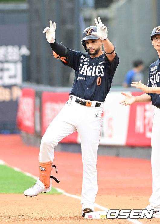 KIA전 사구로 바뀐 인생…‘6주 알바’에 밀려 방출 칼바람, 비운의 외인 위로받다 “만일 다른 곳 가면 잘되길”